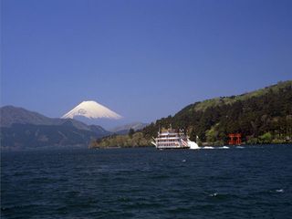 Encounter with Mt. Fuji in Hakone