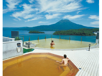 Open-air bath