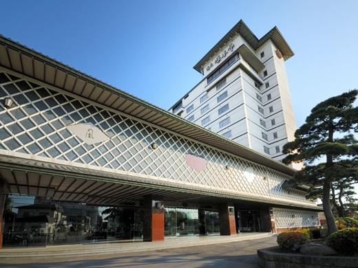 Exterior Exterior