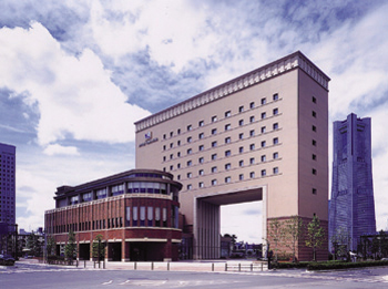 Navios Yokohama