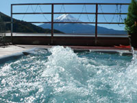 Open-air bath Jacuzzi
