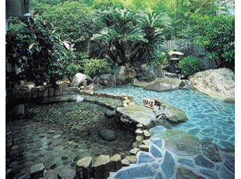 Open-air bath