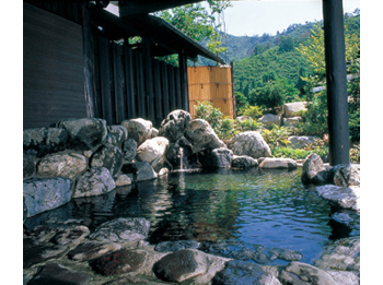 Open-air bath (for women)