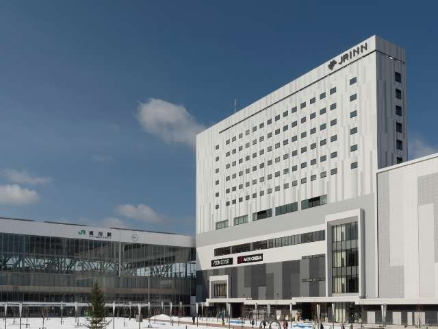 Exterior Exterior