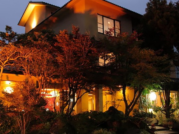 Exterior Exterior