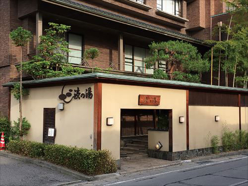 Exterior Exterior
