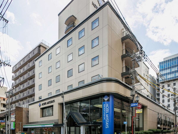Exterior Exterior