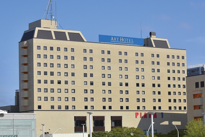 Exterior Exterior