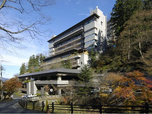 Exterior Exterior