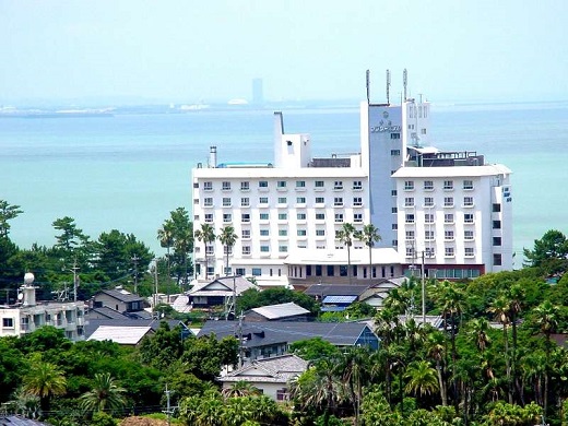 Exterior Exterior